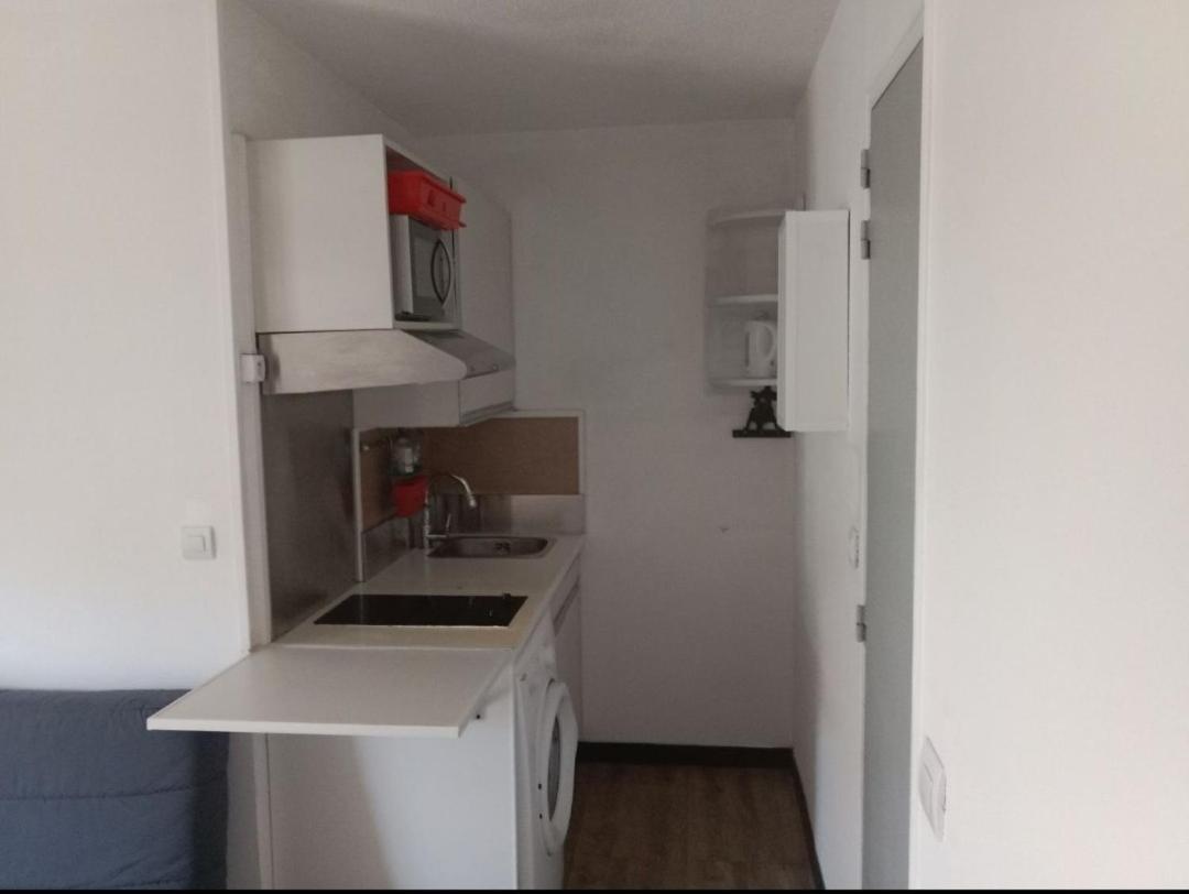 Frejus-Plage Et Centre-Ville, 28 M2, Accueil 4 Personnes, Francais, English Spoken ภายนอก รูปภาพ