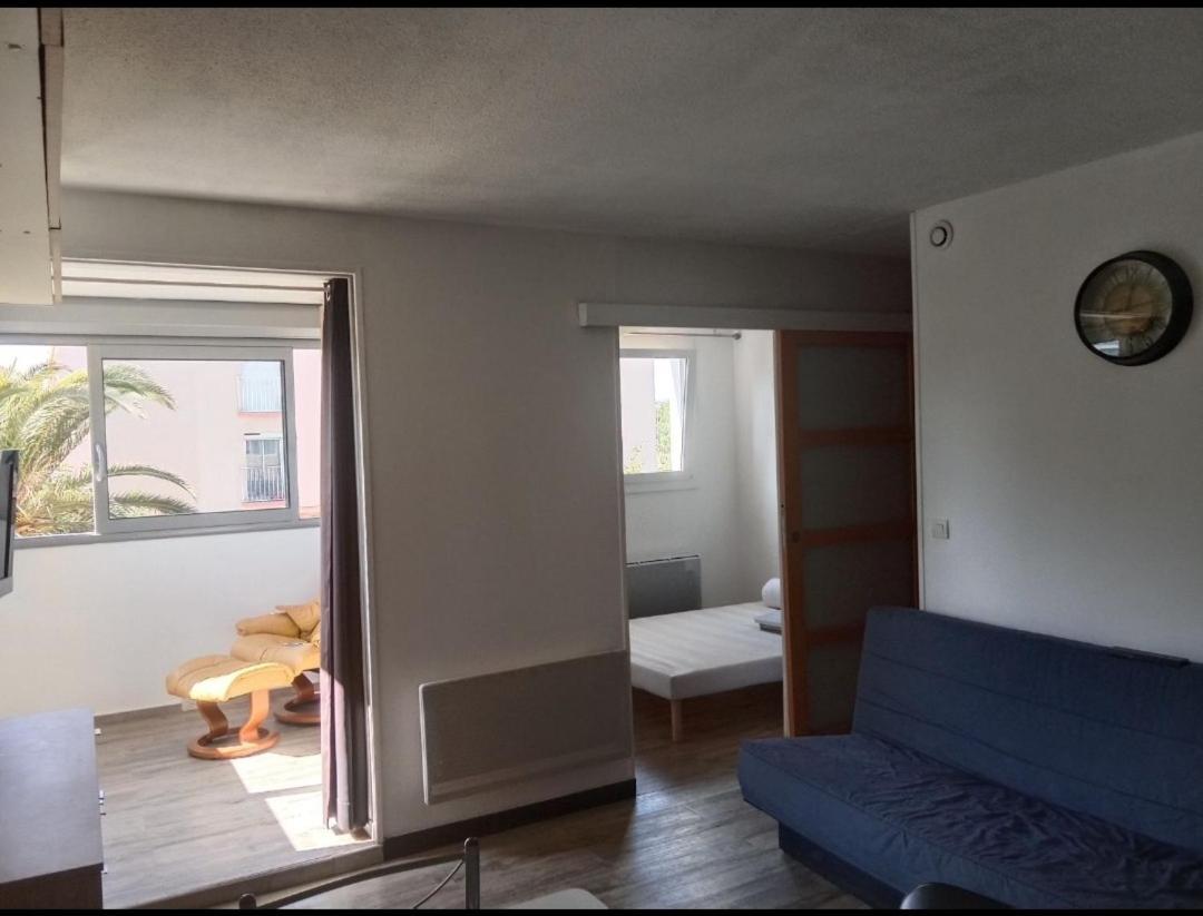 Frejus-Plage Et Centre-Ville, 28 M2, Accueil 4 Personnes, Francais, English Spoken ภายนอก รูปภาพ